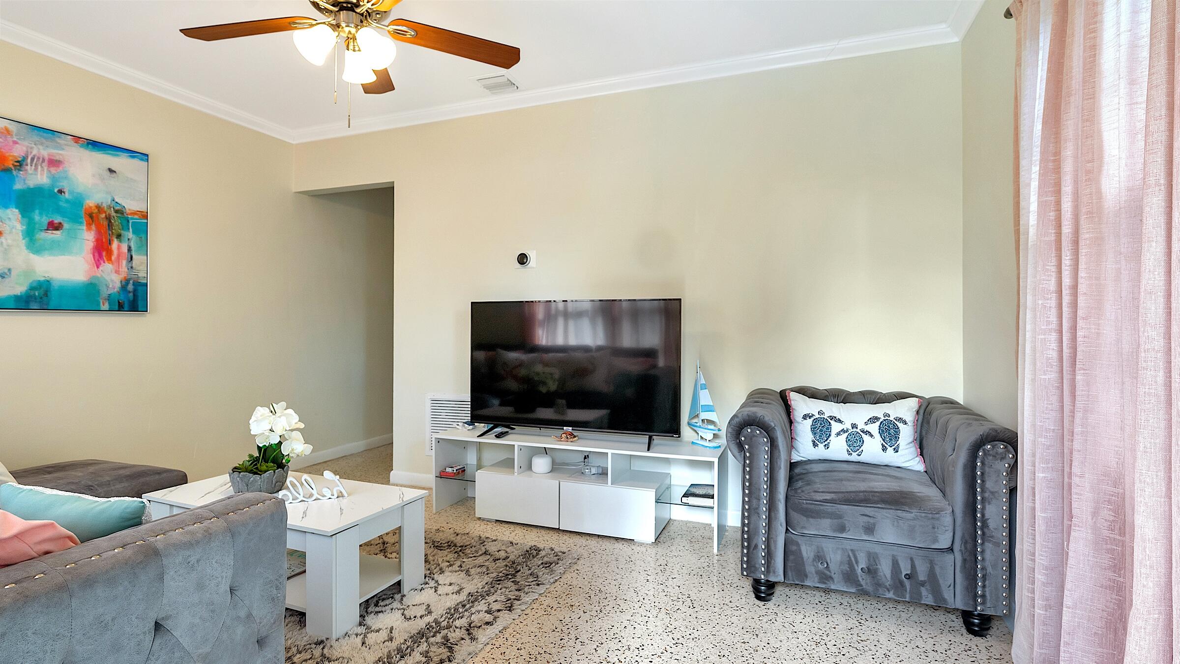 LAKE WORTH TOWN OF - Residential Income