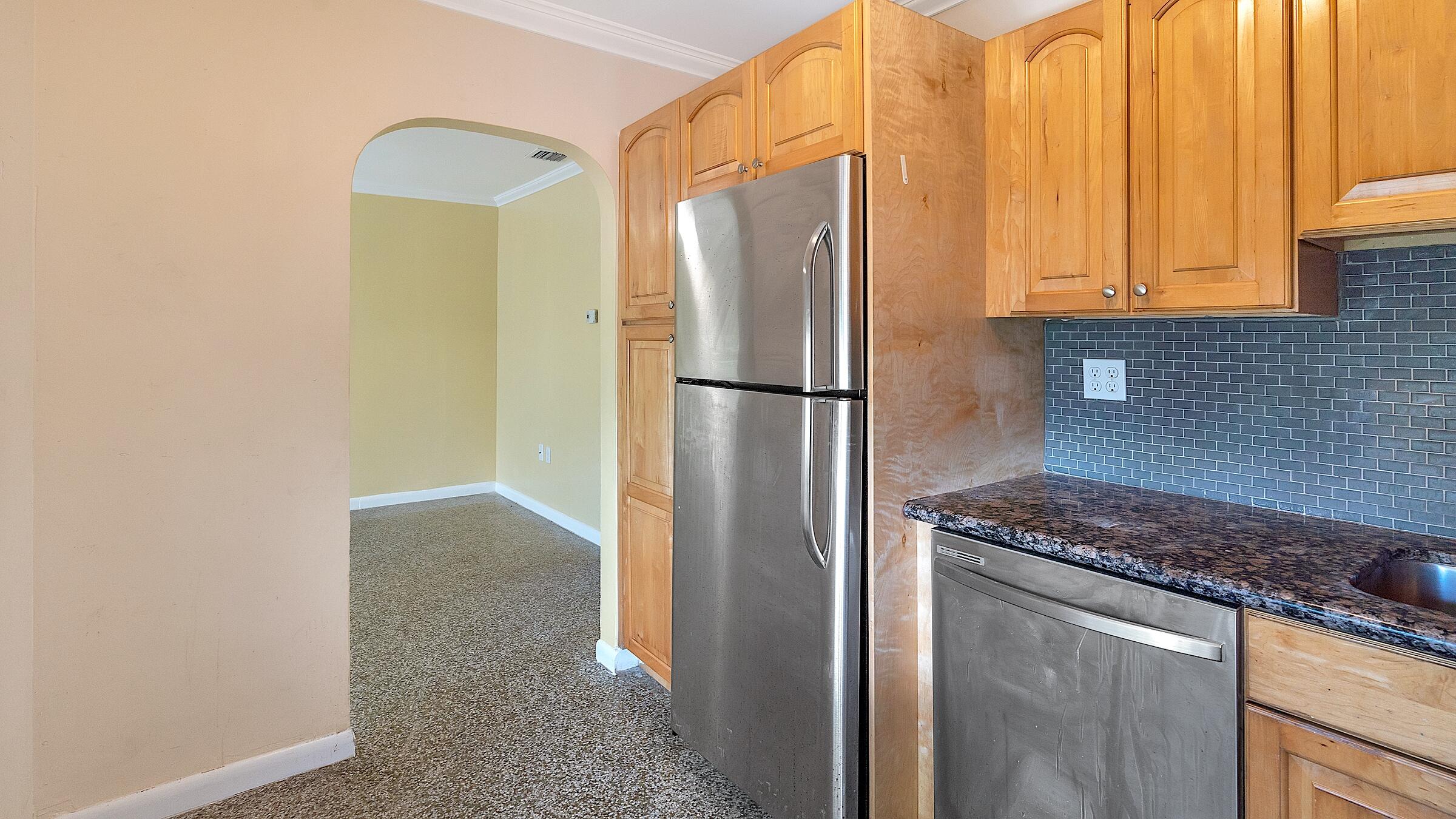 LAKE WORTH TOWN OF - Residential Income