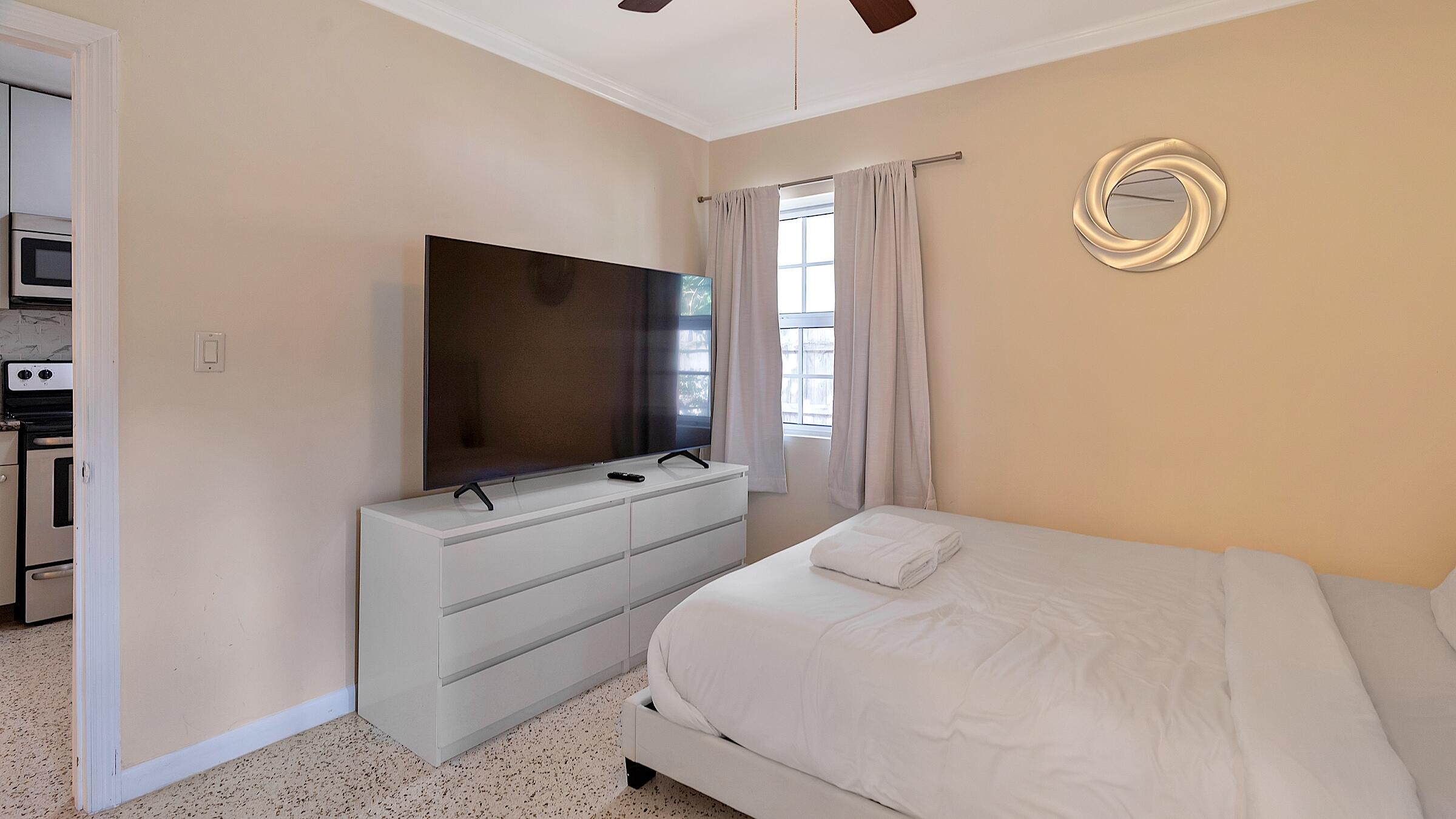 LAKE WORTH TOWN OF - Residential Income