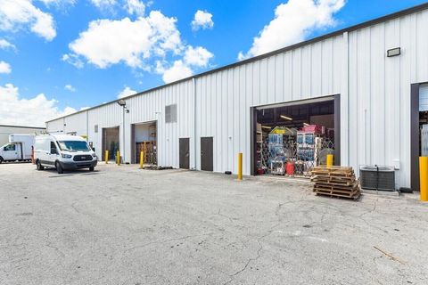 1981 10 Avenue N 1981 Lake Worth Beach FL 33461