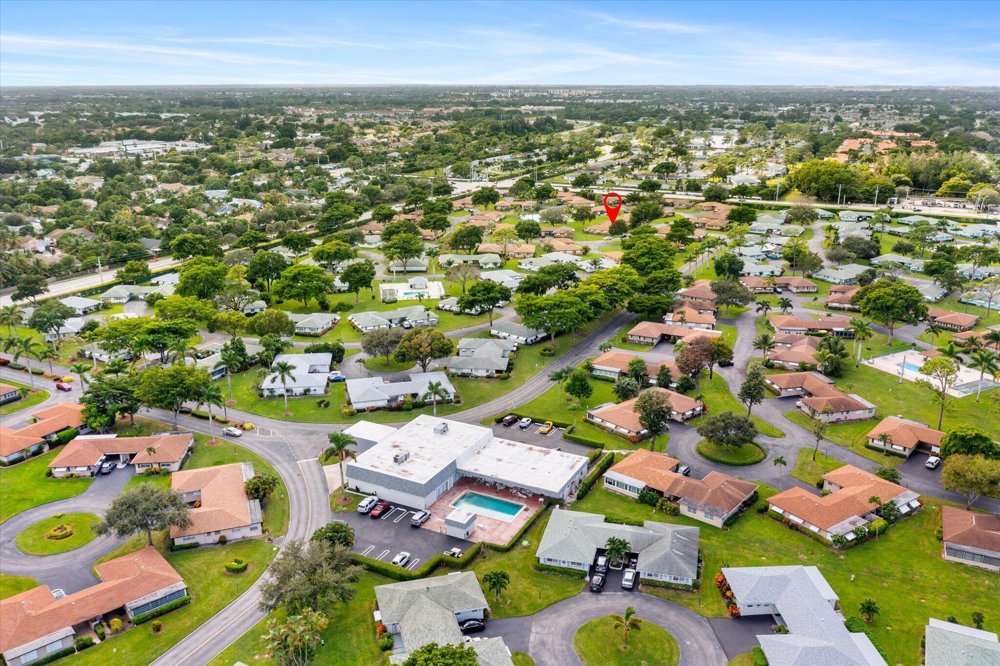 COUNTRY MANORS - Residential