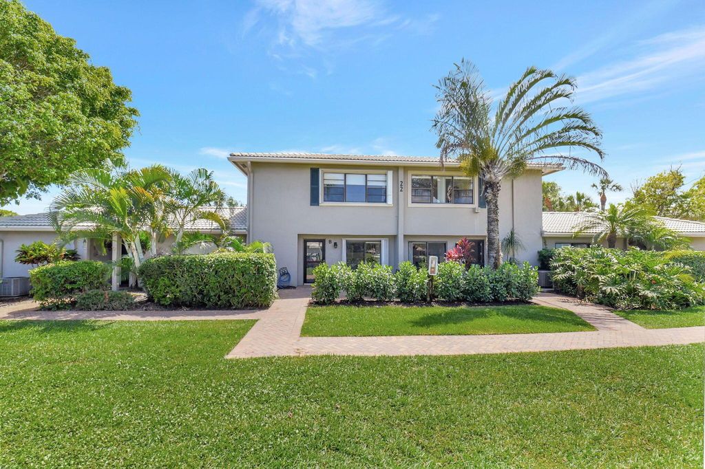 Photo of 22 Stratford Drive #C, Boynton Beach, FL 33436 (MLS # R11081986)