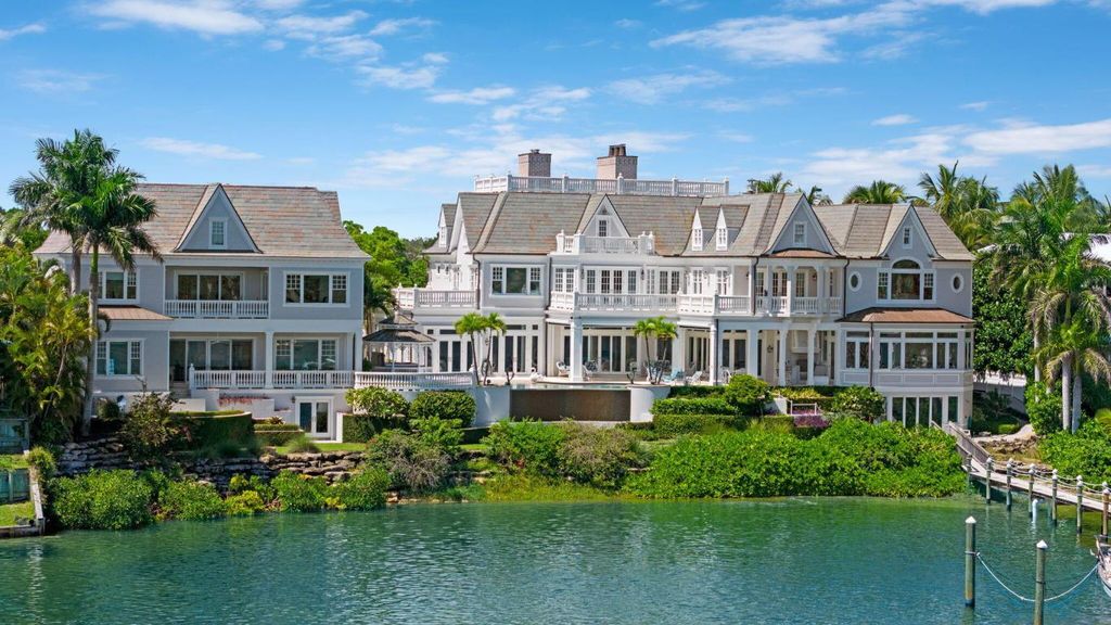 Photo of 17667 SE Federal Highway, Jupiter, FL 33469 (MLS # R11136972)