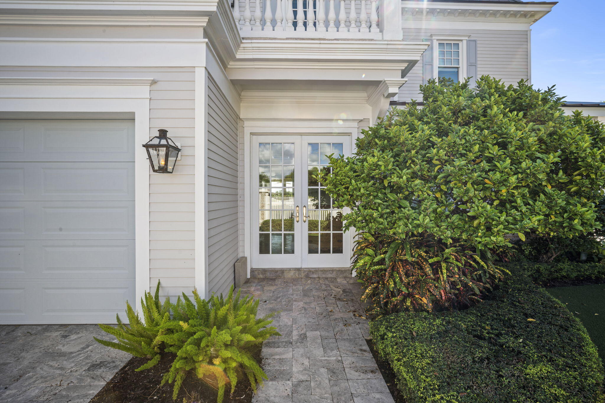 Sandy Depths - Residential