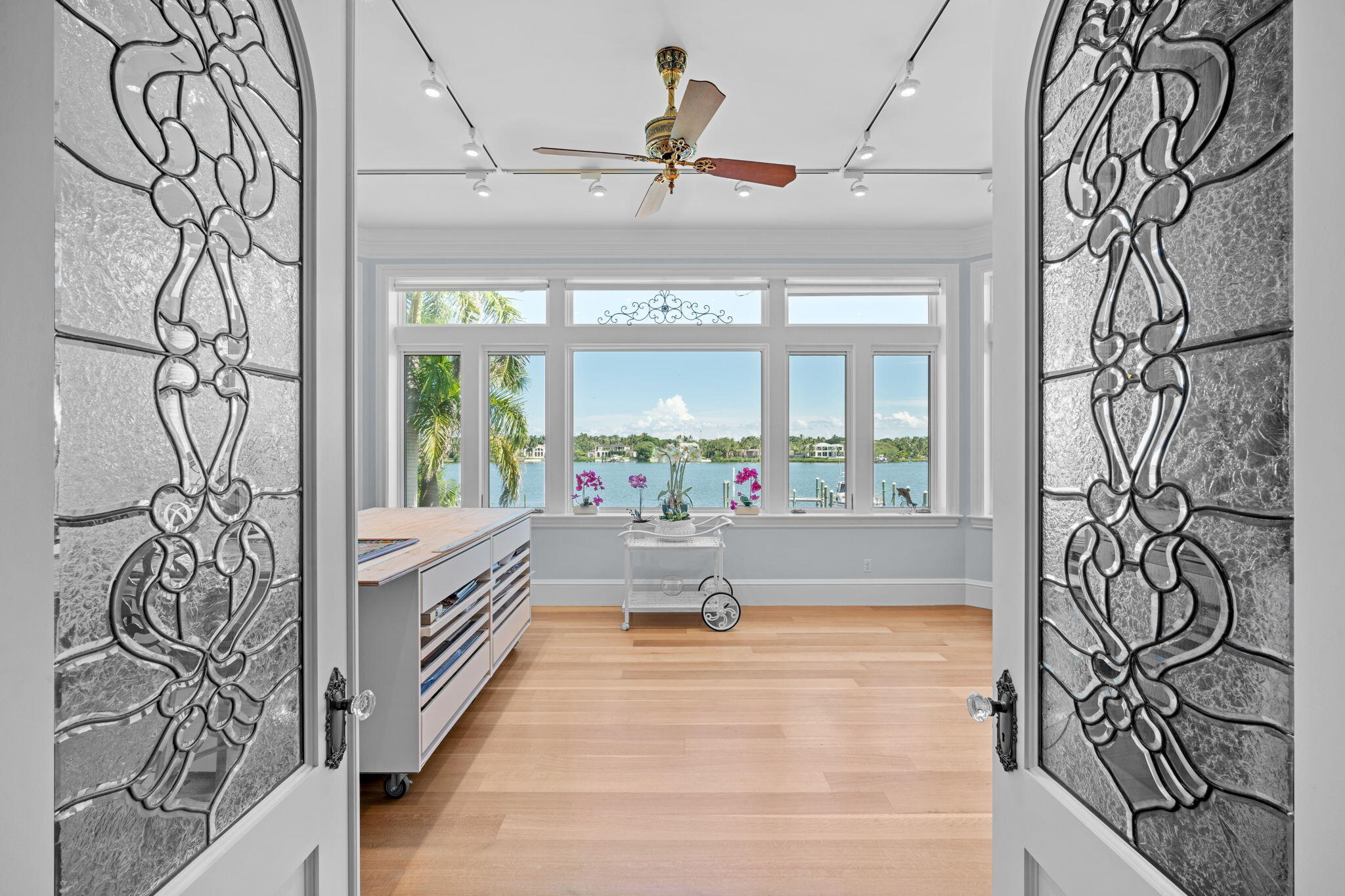 Sandy Depths - Residential