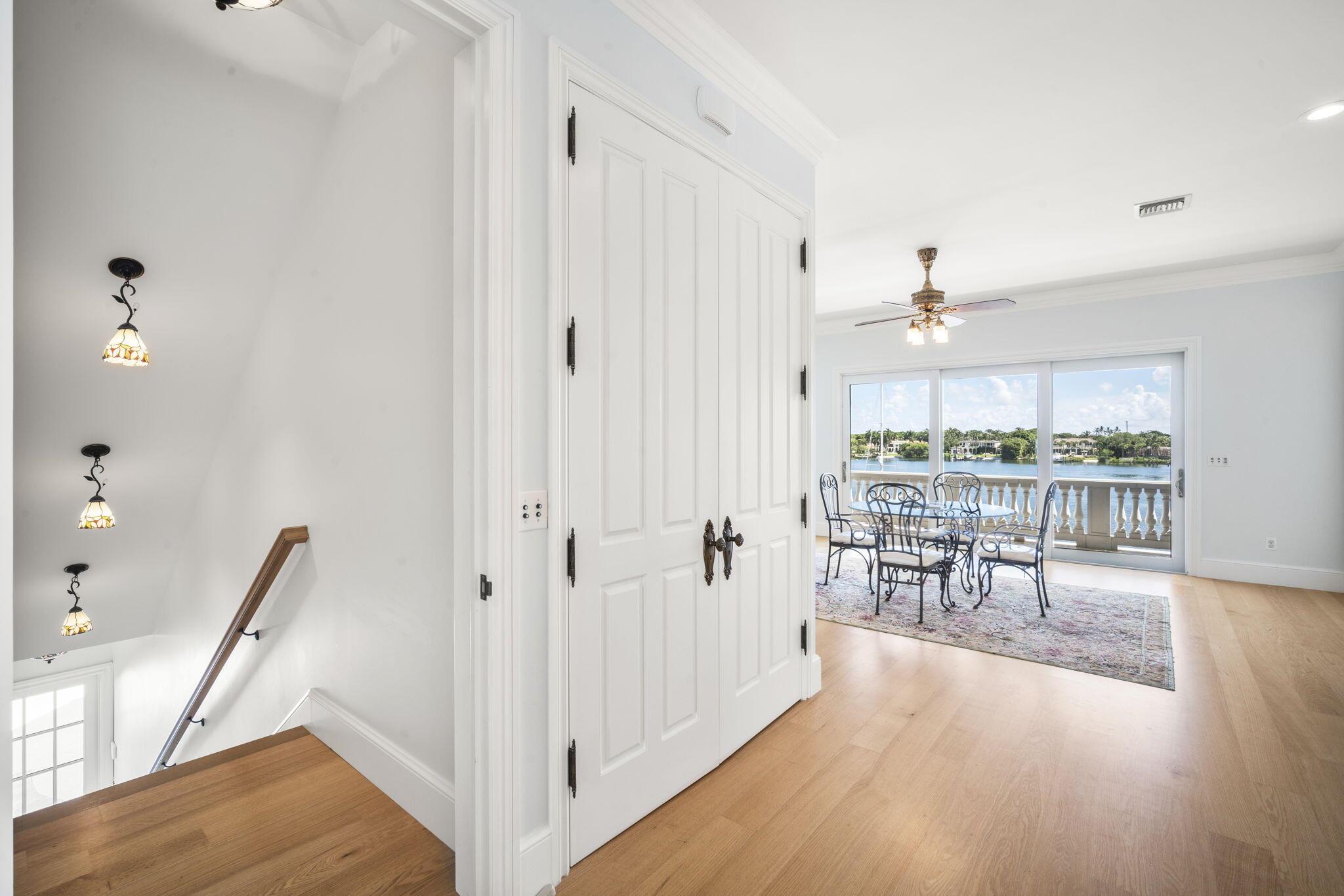 Sandy Depths - Residential