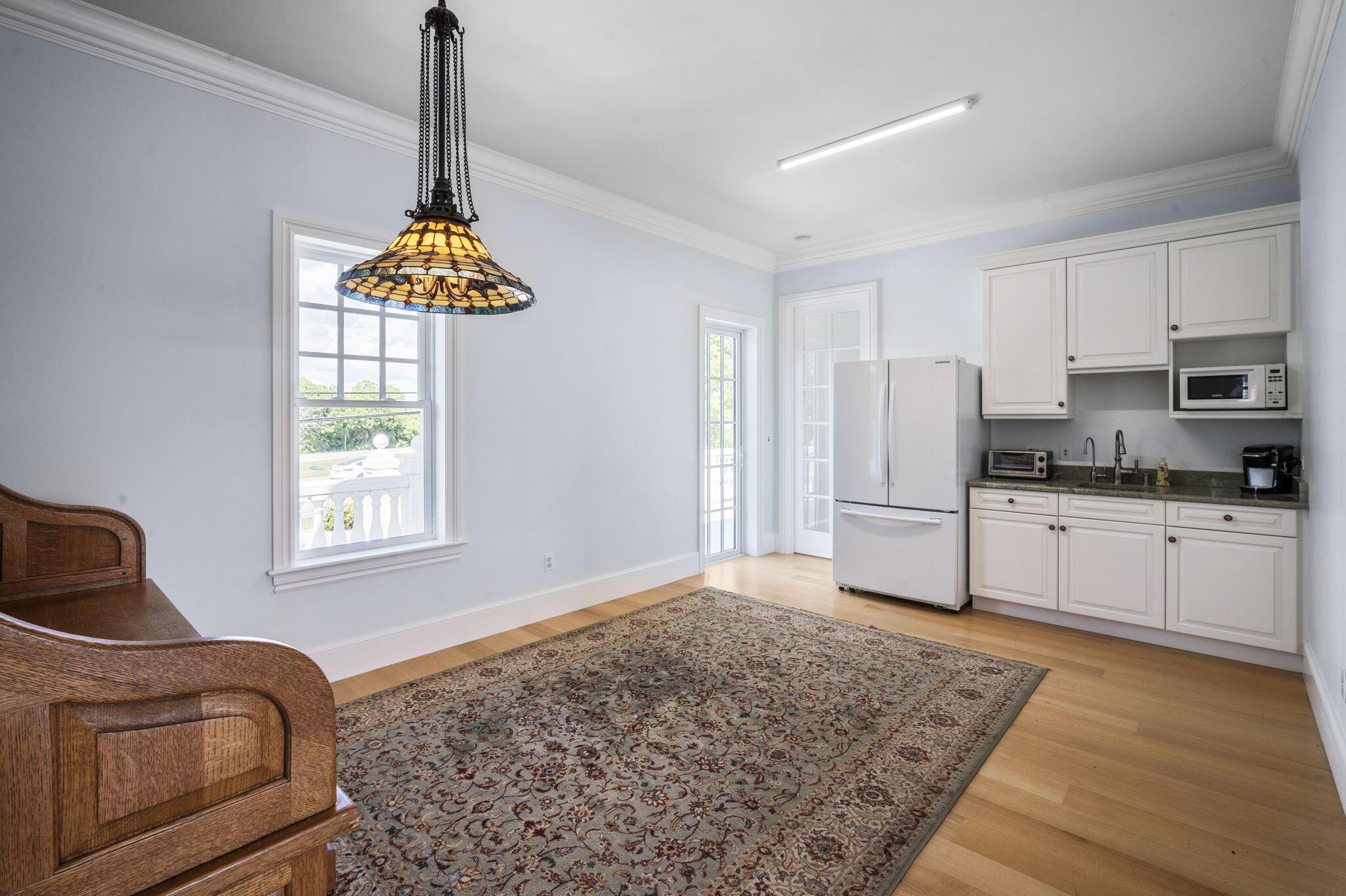 Sandy Depths - Residential