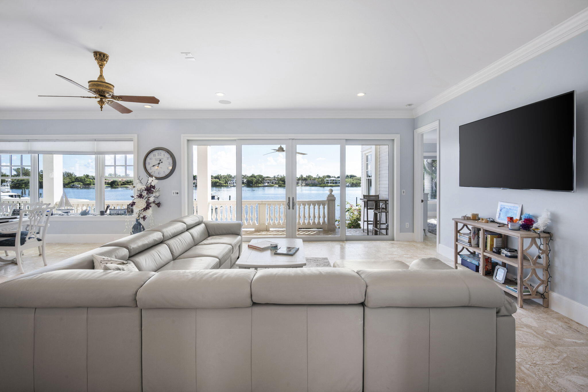 Sandy Depths - Residential