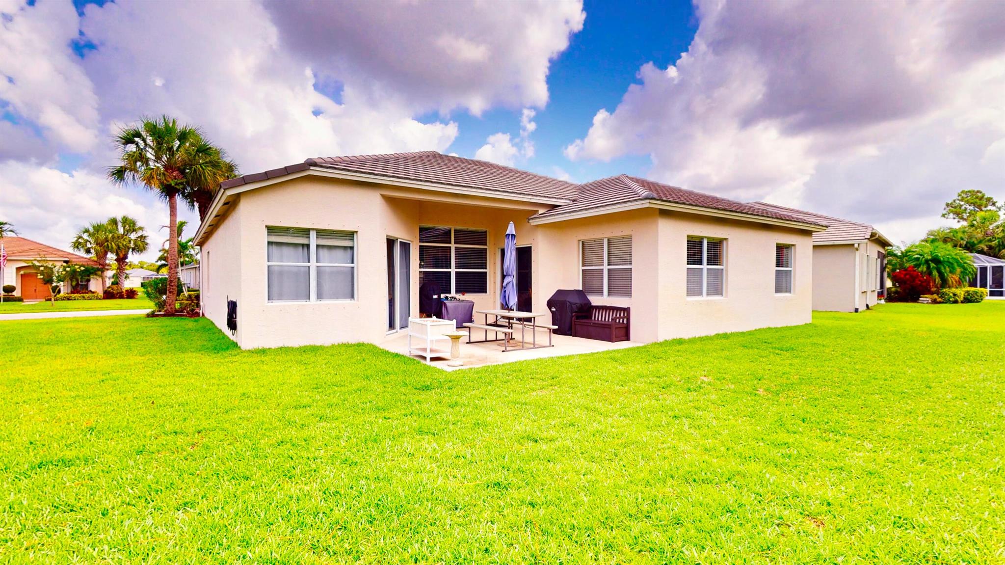 LAKE FOREST AT ST LUCIE W - Residential Lease