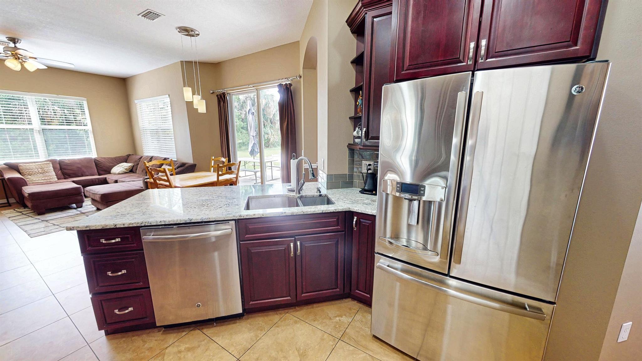 LAKE FOREST AT ST LUCIE W - Residential Lease