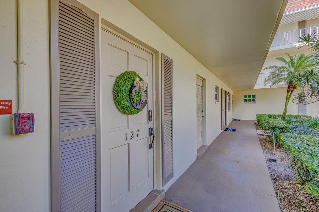 Photo of 5560 Tamberlane Circle #127, Palm Beach Gardens, FL 33418 (MLS # R11159561)