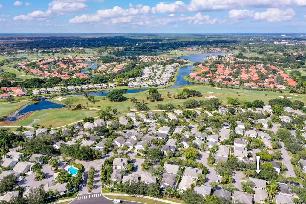 Photo of 26 Governors Court, Palm Beach Gardens, FL 33418 (MLS # R10933307)