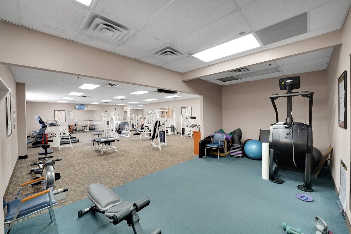 HOLLYBROOK GOLF & TENNIS - Residential