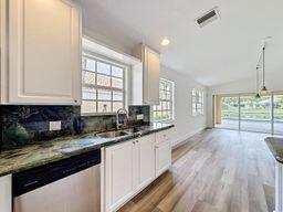 VILLAGEWALK OF WELLINGTON 3 - Residential