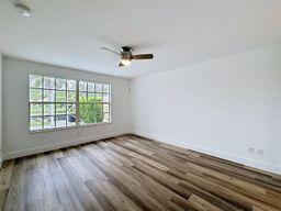 VILLAGEWALK OF WELLINGTON 3 - Residential