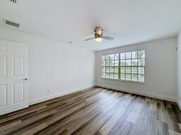 VILLAGEWALK OF WELLINGTON 3 - Residential