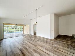 VILLAGEWALK OF WELLINGTON 3 - Residential