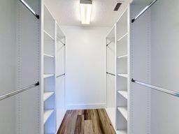 VILLAGEWALK OF WELLINGTON 3 - Residential