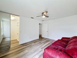 VILLAGEWALK OF WELLINGTON 3 - Residential