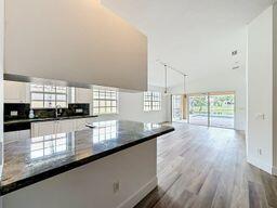 VILLAGEWALK OF WELLINGTON 3 - Residential