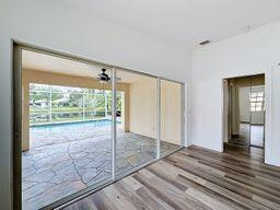 VILLAGEWALK OF WELLINGTON 3 - Residential