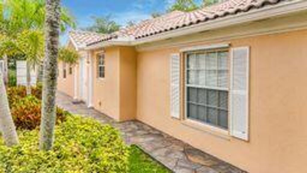 Photo of 8023 Montserrat Place, Wellington, FL 33414 (MLS # B26020476)