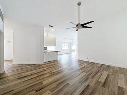 VILLAGEWALK OF WELLINGTON 3 - Residential