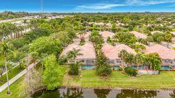 VILLAGEWALK OF WELLINGTON 3 - Residential