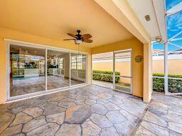 VILLAGEWALK OF WELLINGTON 3 - Residential