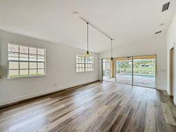 VILLAGEWALK OF WELLINGTON 3 - Residential