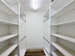 VILLAGEWALK OF WELLINGTON 3 - Residential