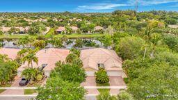 VILLAGEWALK OF WELLINGTON 3 - Residential