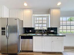 VILLAGEWALK OF WELLINGTON 3 - Residential