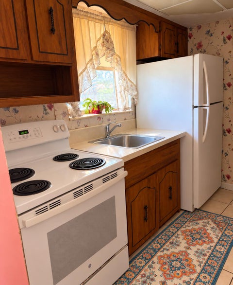 Tiny photo for 5051 SW 10TH Street, Plantation, FL 33317 (MLS # B26079715)