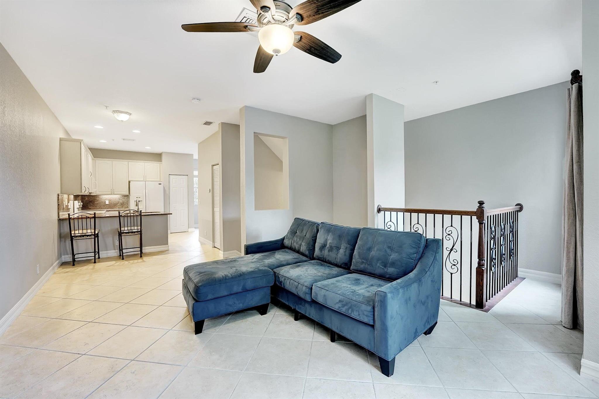 1868 NW 9th Street
