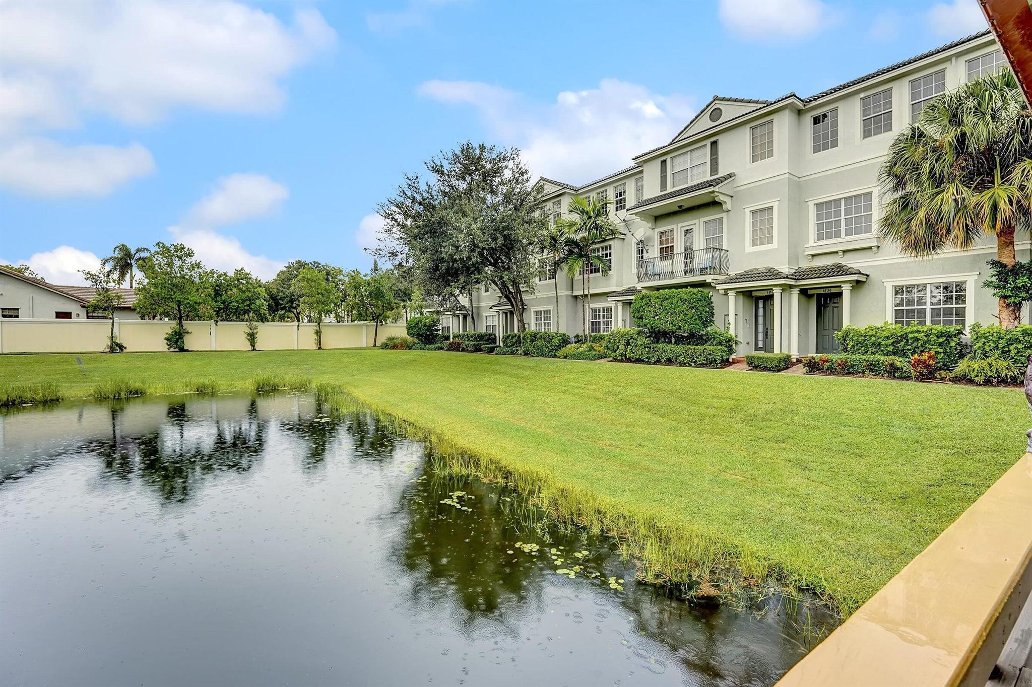 1868 NW 9th Street
