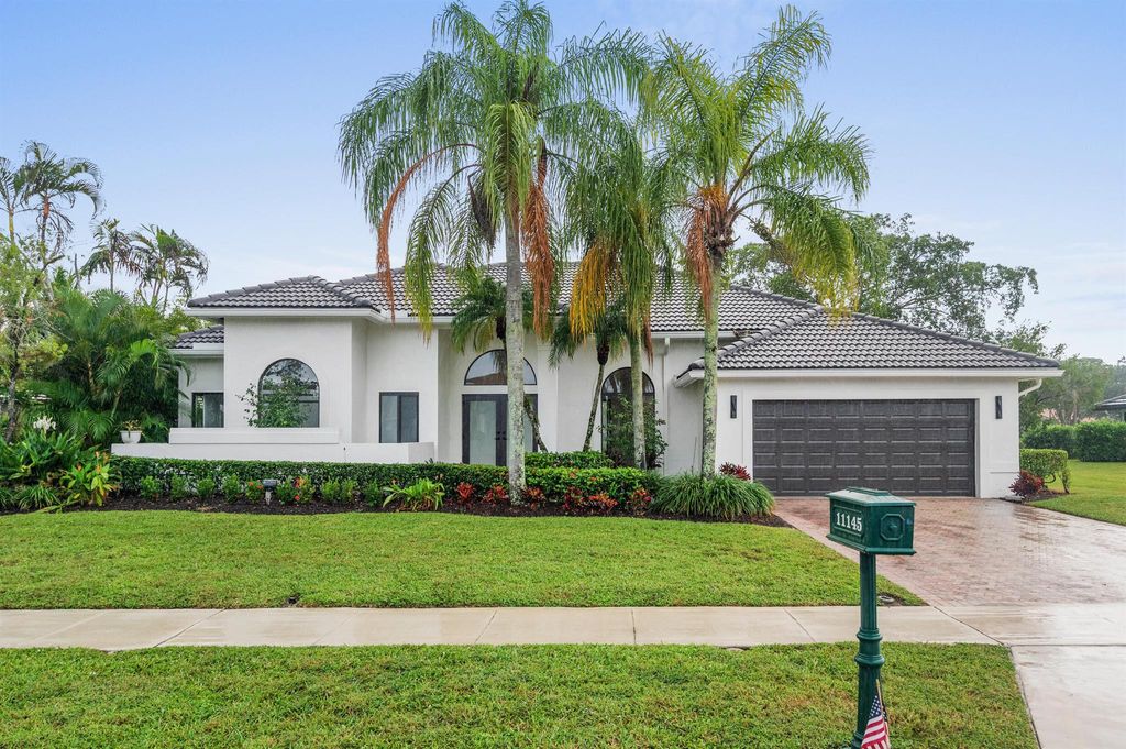 Photo of 11145 Boca Woods Lane, Boca Raton, FL 33428 (MLS # R10912487)