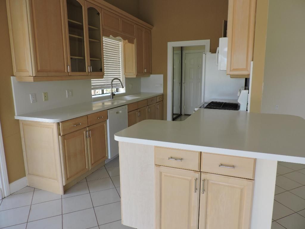 Photo of 130 Dunes Edge Road, Jupiter, FL 33477 (MLS # R10978497)