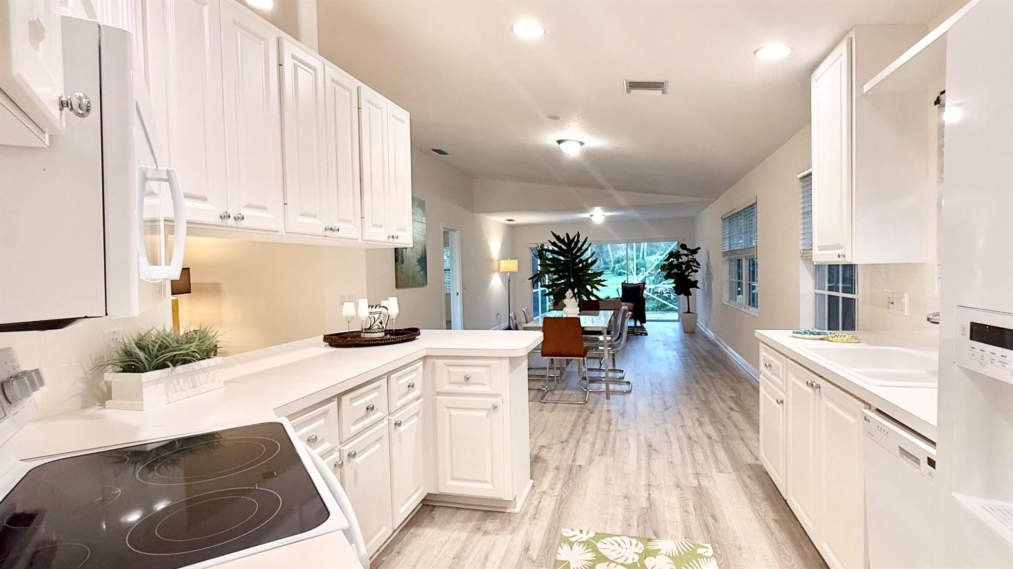 2861 Livingston Lane