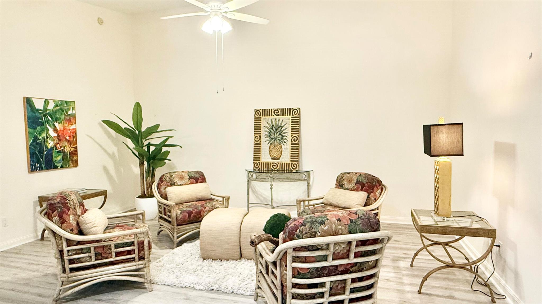 2861 Livingston Lane