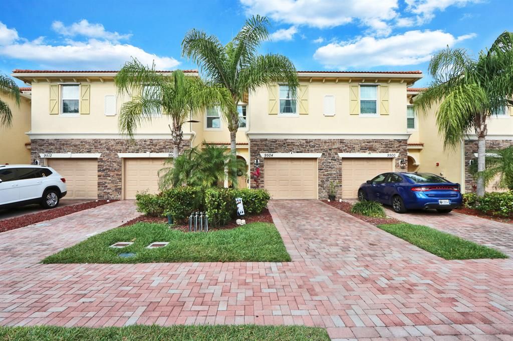 Photo of 9504 SW Merlin Court, Stuart, FL 34997 (MLS # R10706056)