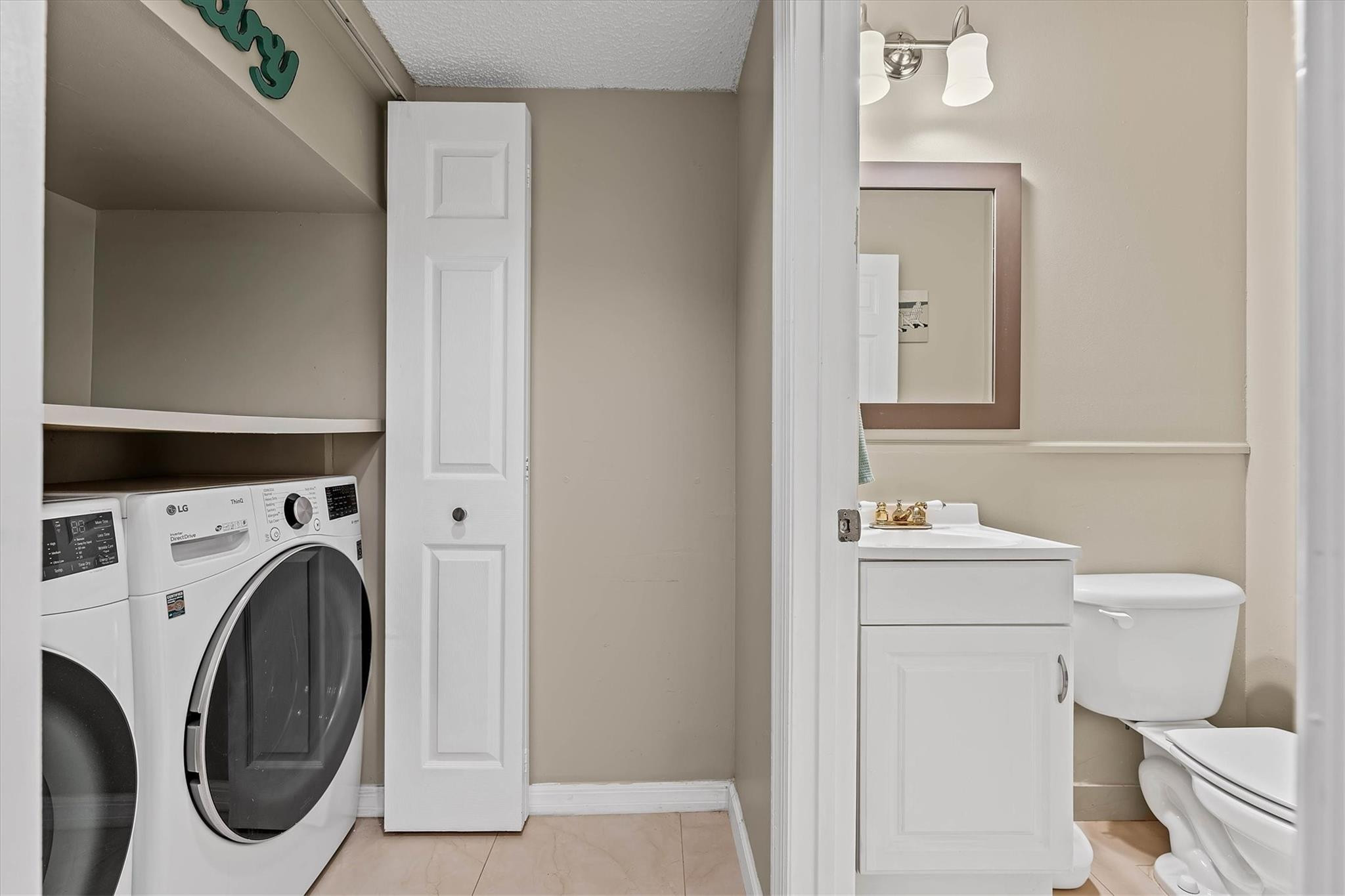 MALIBU BAY - Residential