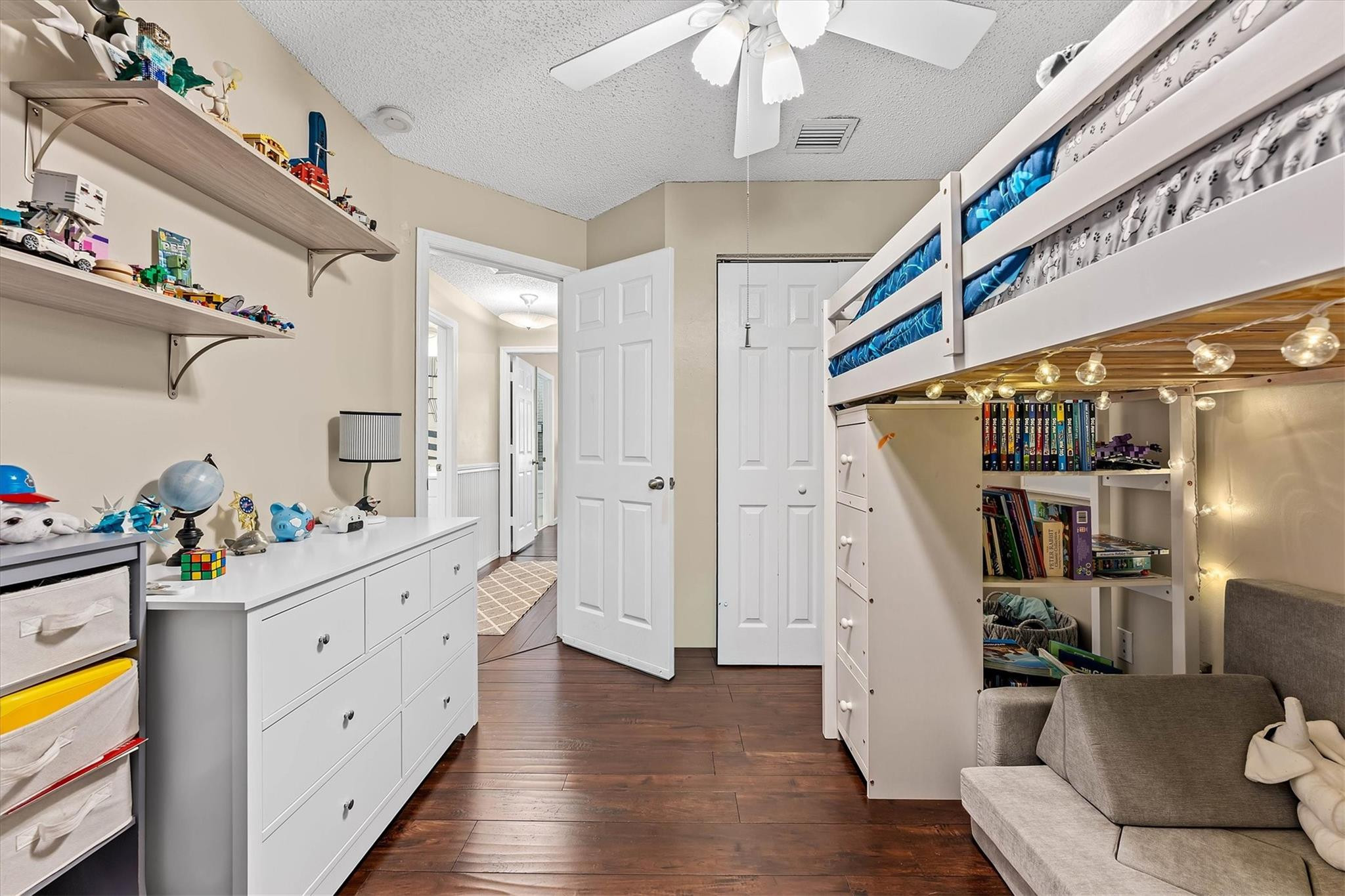 MALIBU BAY - Residential