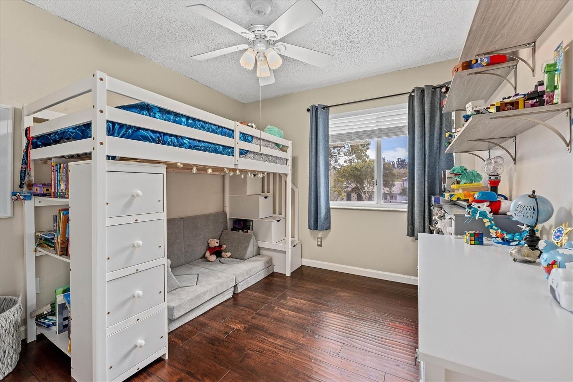 MALIBU BAY - Residential