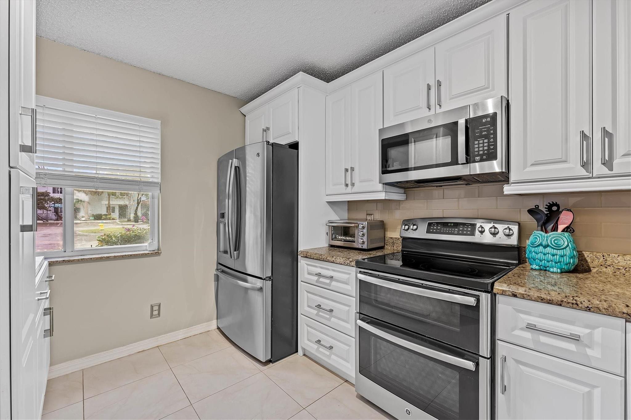 MALIBU BAY - Residential