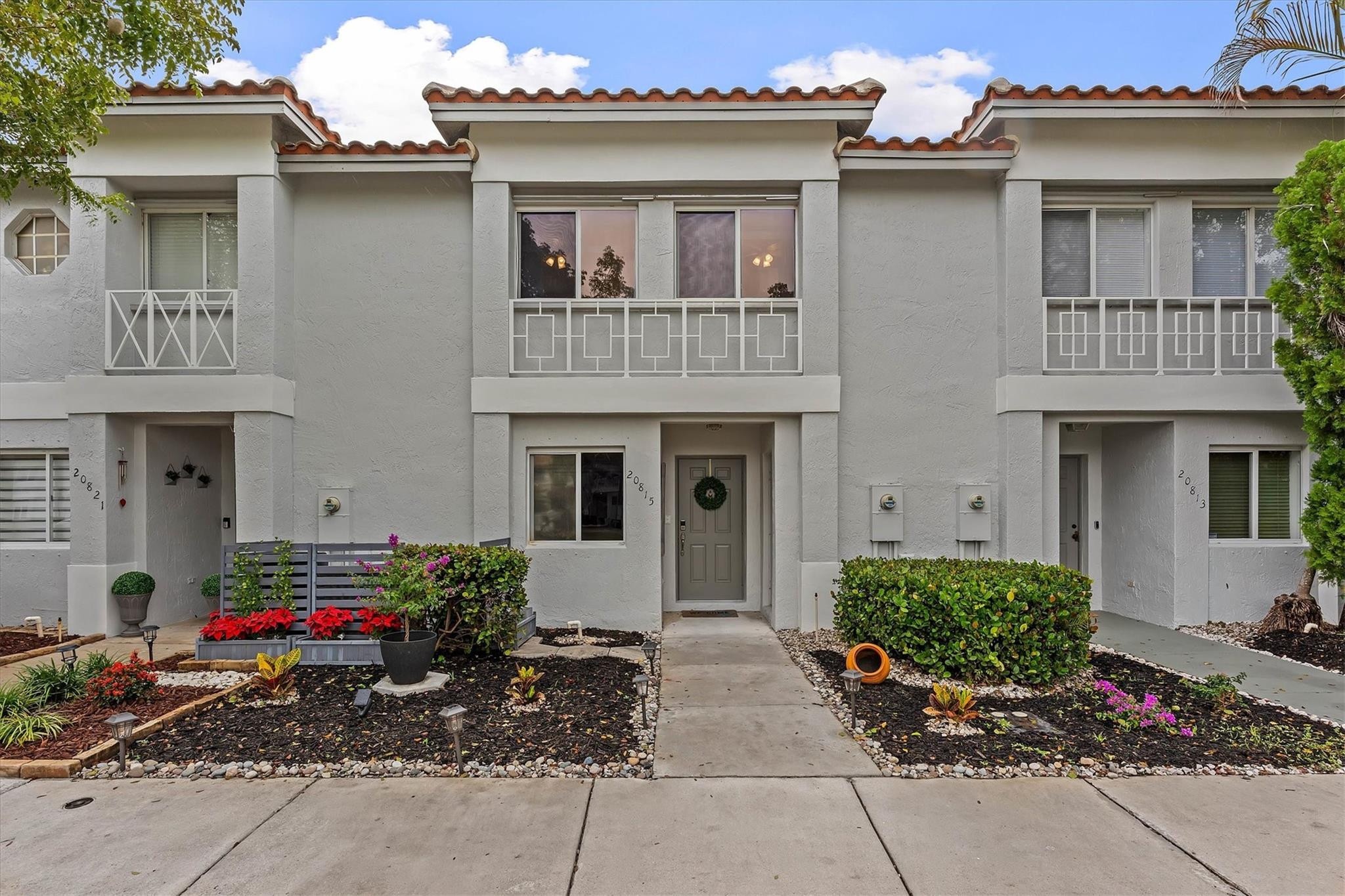 MALIBU BAY - Residential