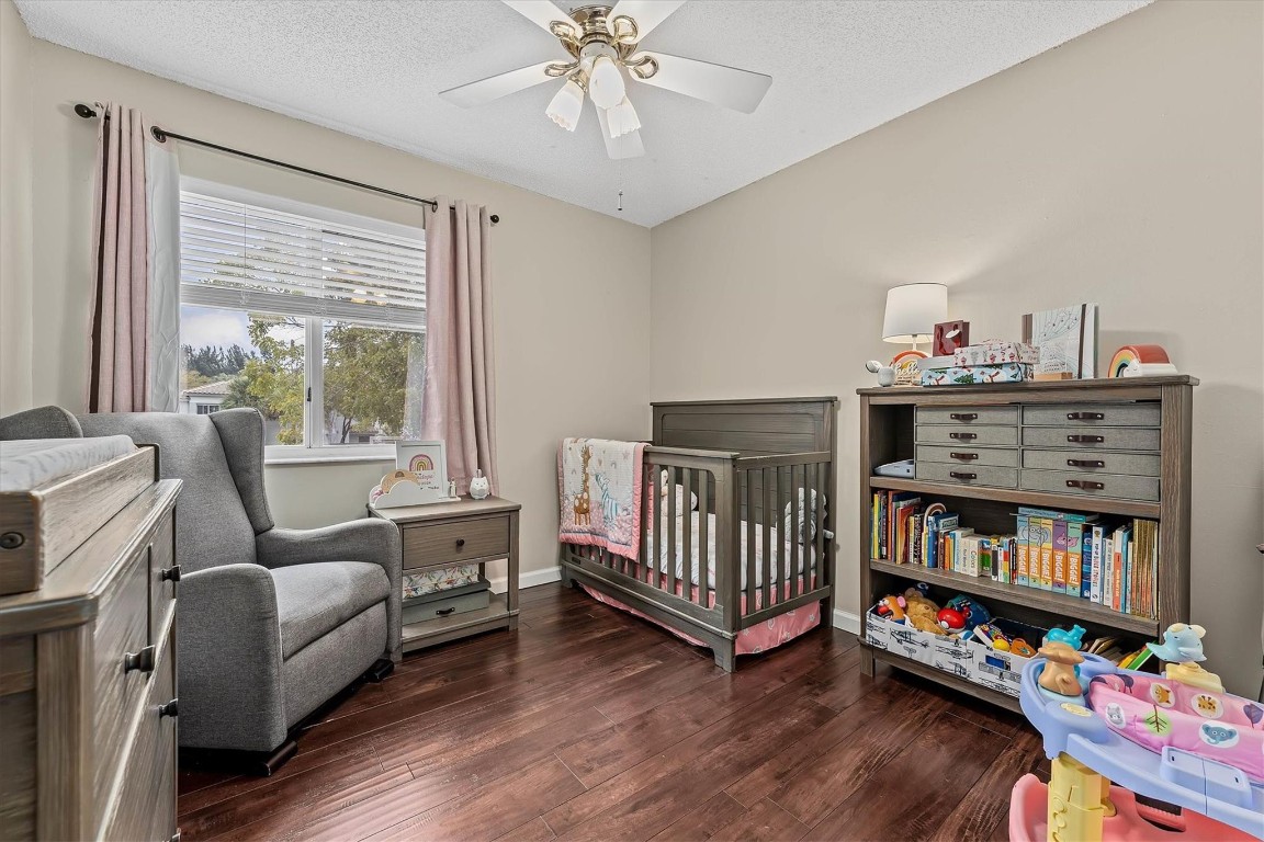 MALIBU BAY - Residential