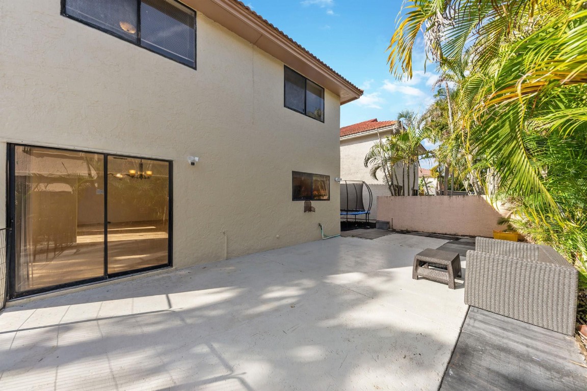 The Villages Of Hillsboro - Residential Lease