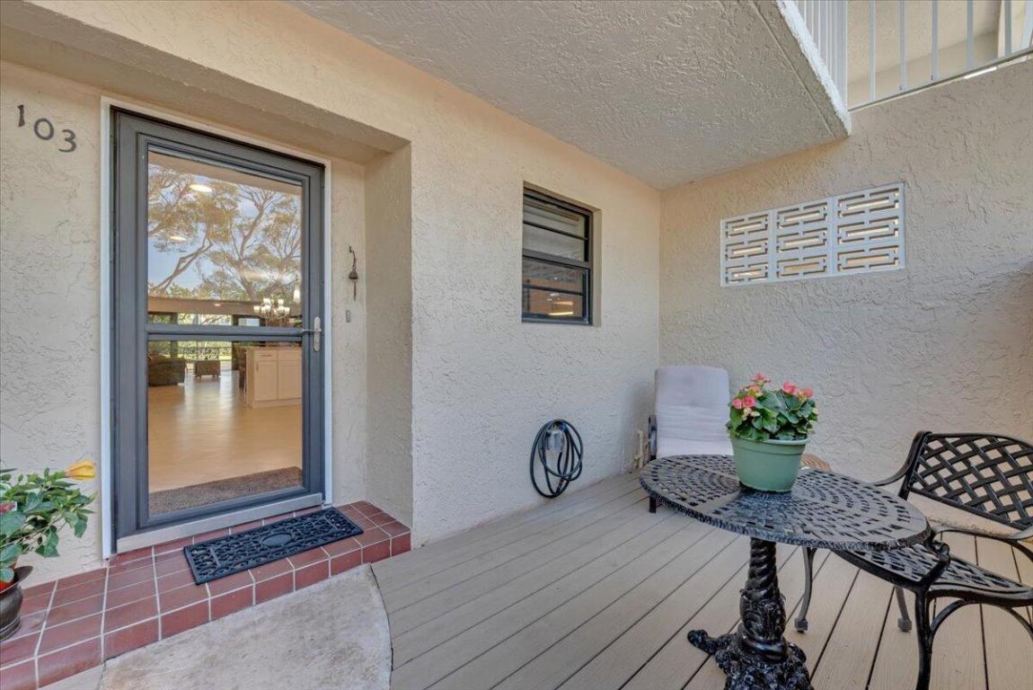 OCEAN PARKS CONDO - Residential