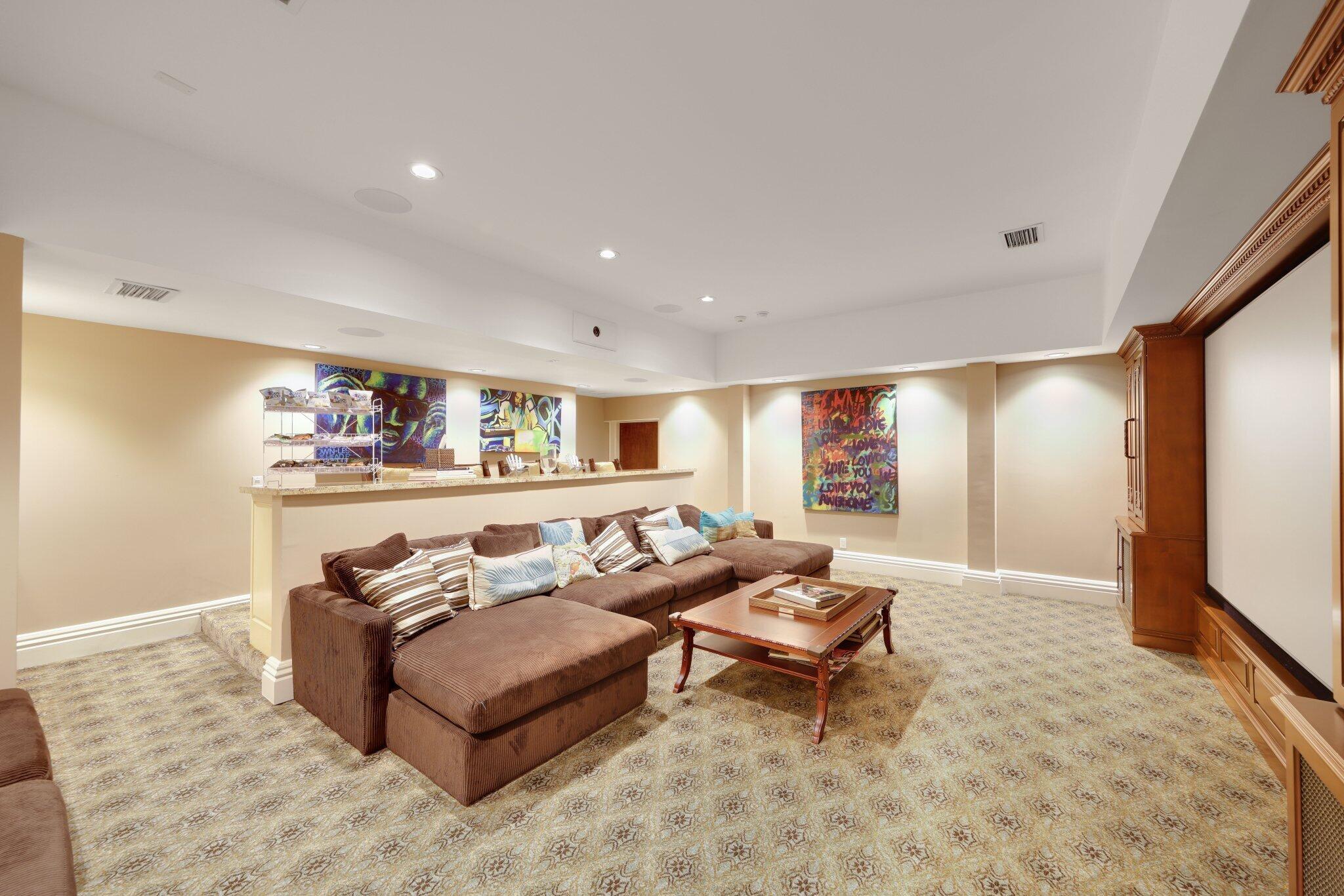 BERMUDA RUN - Residential